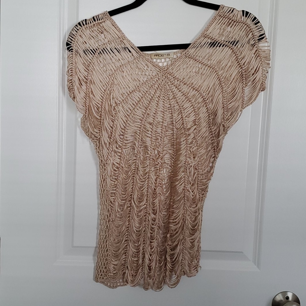 Arden B Top